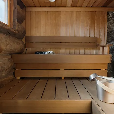 Auroras By Kaltios, Kaltionkuusi * Levi